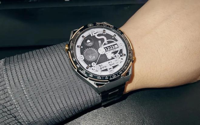 智能手表不要亂買(mǎi)2025年公認(rèn)2款品牌智能手表用戶(hù)高度推薦！(圖7)