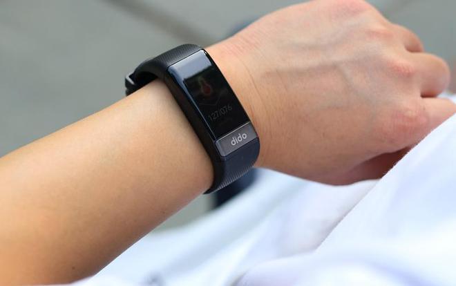 真心電血壓監(jiān)測智能手環(huán)dido Y1高精度血壓手環(huán)評測(圖7)