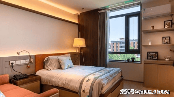 最新養(yǎng)老實(shí)況2025萬科光熙長者公寓護(hù)理服務(wù)院內(nèi)環(huán)境收費(fèi)一覽(圖4)