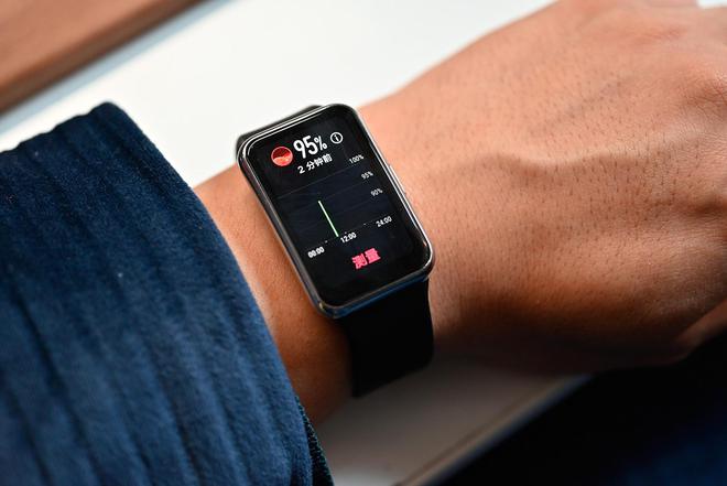 快找來智能手表、手環(huán)來測測血氧飽和度每天監(jiān)測放心一下(圖3)