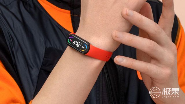 新品 新增血氧監(jiān)測！「小米手環(huán)6」發(fā)布“價格不變”功能大升級229元起(圖1)