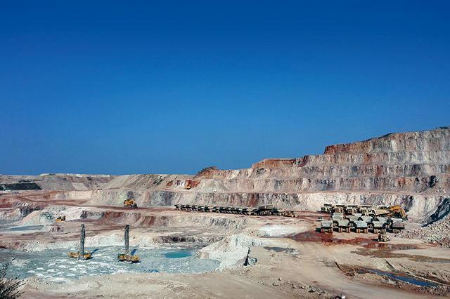 不愿意對美國投降不愿交出稀土？敏昂萊失去總理重稅降臨緬甸(圖3)